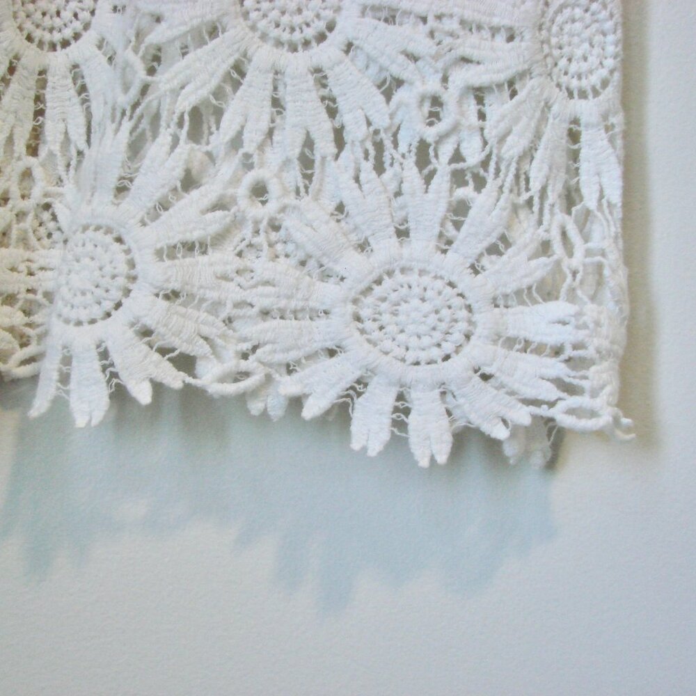 Forever 21 White Floral Crochet Lace Bathing Suit Bikini Cover Up Daisy Medium - Picture 11 of 14